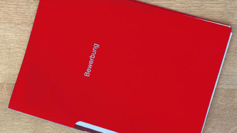 Top-View Bewerbungsmappe rot